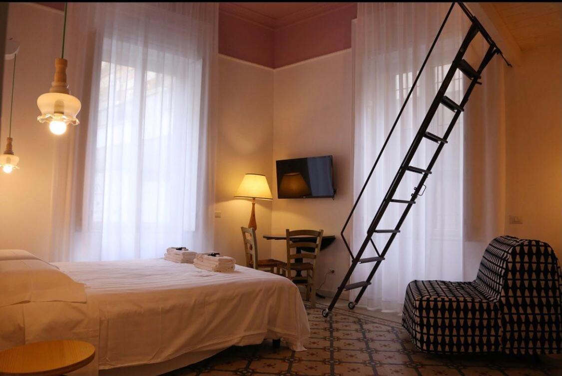 نابولي Ambaraba B&B المظهر الخارجي الصورة